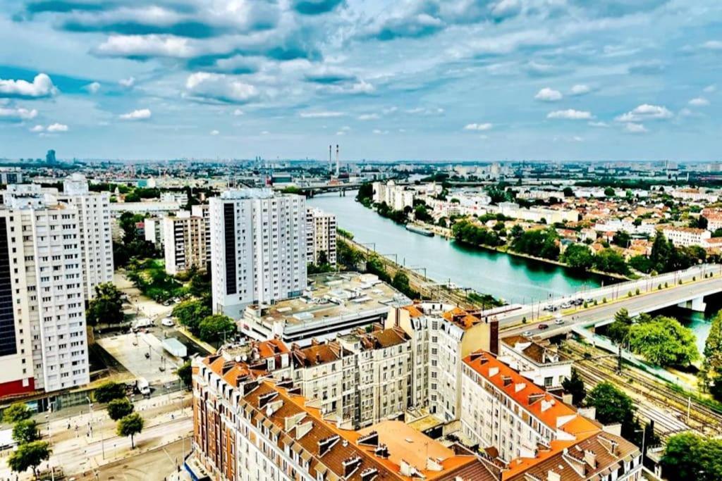 Appartamento Ciel De Paris : Vue Tour Eiffel Choisy-le-Roi Esterno foto