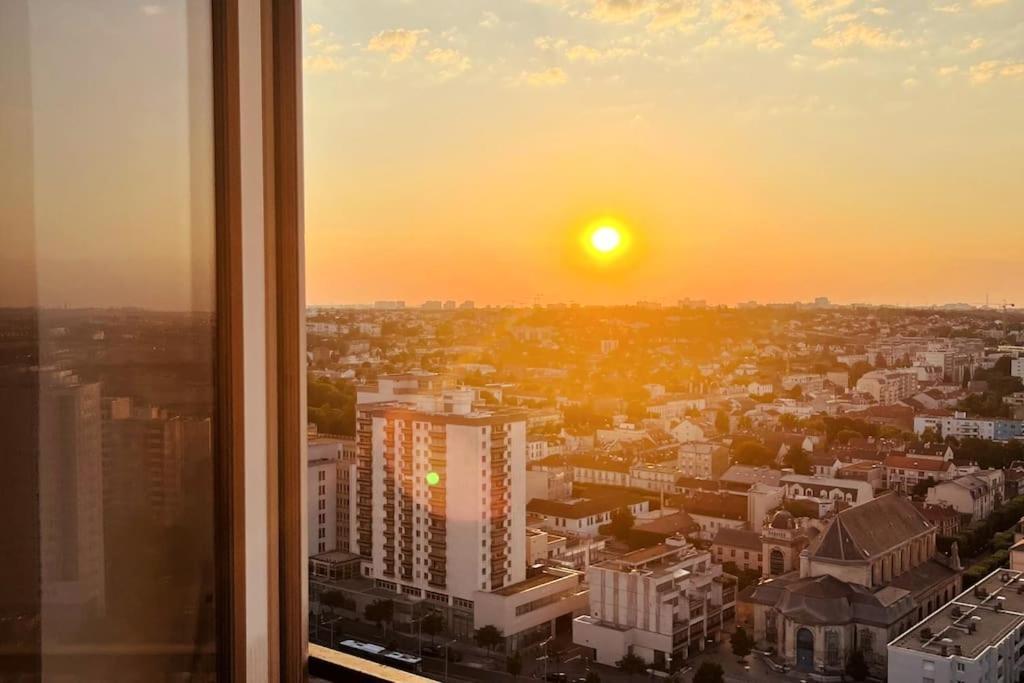 Appartamento Ciel De Paris : Vue Tour Eiffel Choisy-le-Roi Esterno foto